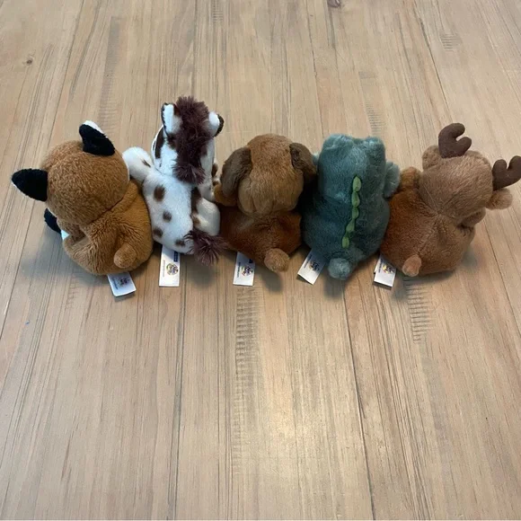 Aurora Palm Pals Bean Bags Lot Fox Horse Dog Alligator Moose Stuffed Animals - Picture 6 of 9